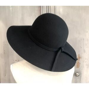 Emanuel Geraldo Black Wool Felt Boho Hat